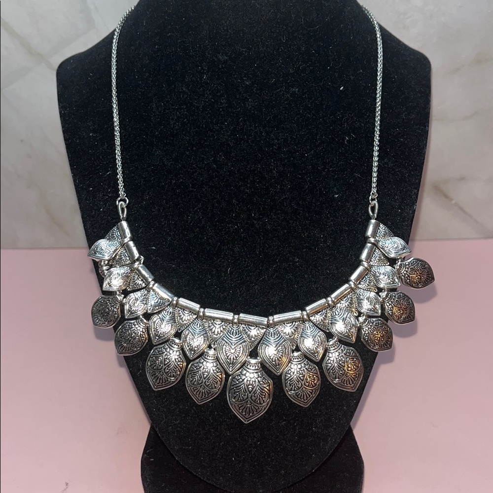 Silver Statement Necklace With Leaf Pendants - image 1